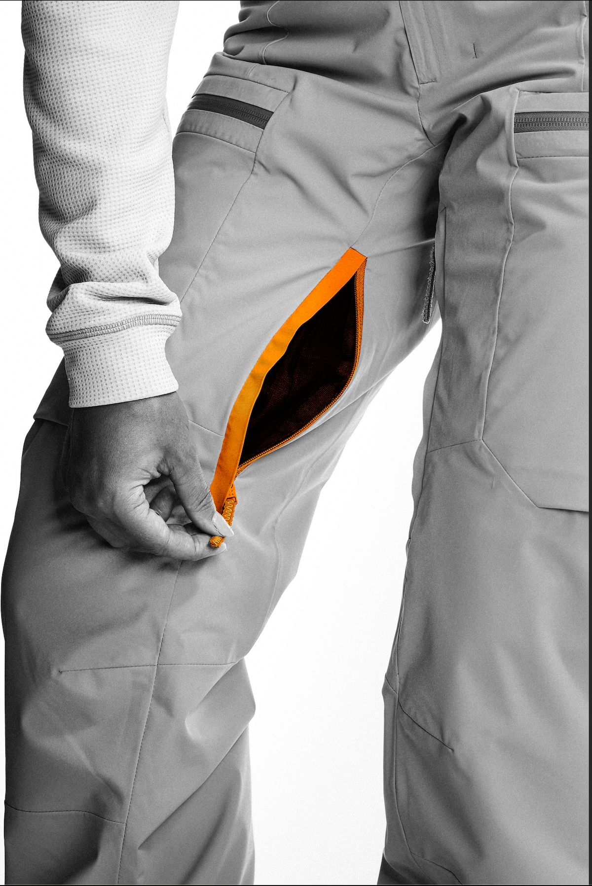 Inseam zip vents